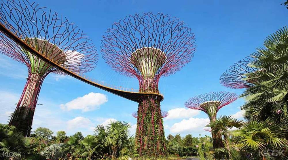 Garden-By-the-Bay