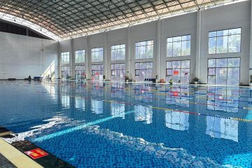 Bể bơi 4 mùa Thanh Hà là bể bơi lớn nhất tại khu vực Hà Đông với 6 làn bơi có thể tổ chức các giải bơi lớn (Ảnh: Sưu tầm internet)